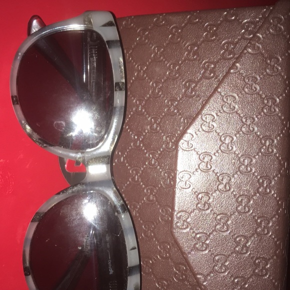 Gucci glasses brand new condition - Picture 3 of 3